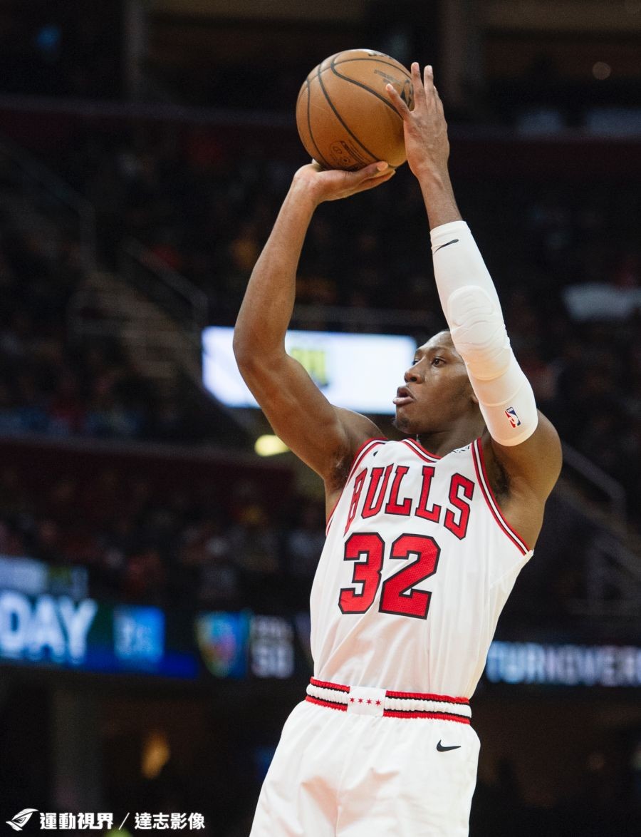 Scout在公牛比赛中夺冠圣安东尼奥马刺加时末段完成体检，芝加哥公牛赛前迎来里程碑都惊呆了的简单介绍